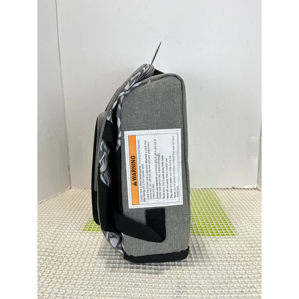 Dreambaby Grab N Go Booster Seat PortableTravel High Chair Grey Black Sealed NEW